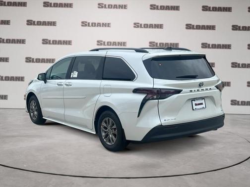 2025 Toyota Sienna XLE 7 Passenger