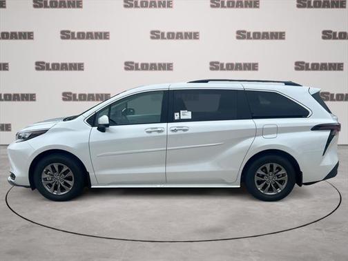 2025 Toyota Sienna XLE 7 Passenger