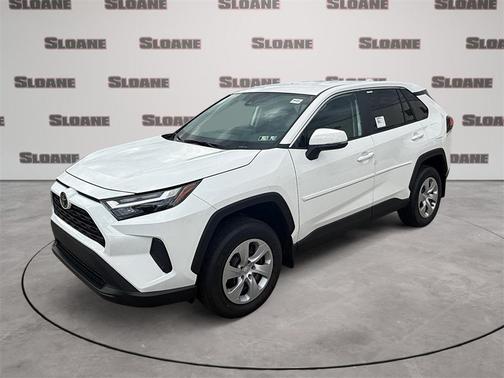 2025 Toyota RAV4 LE