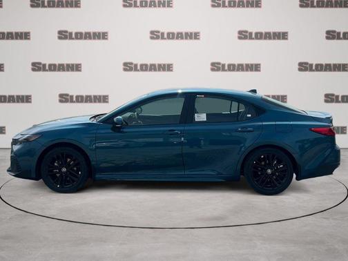 Ocean 2026 Toyota Camry SE