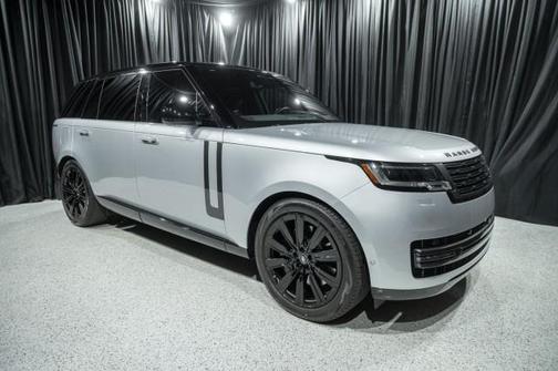 Silver 2023 Land Rover Range Rover P530 SE