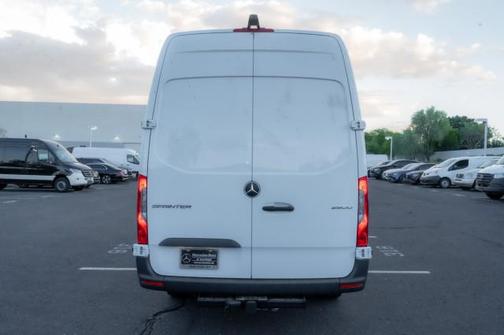 2025 Mercedes-Benz Sprinter 2500 High Roof