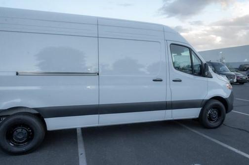 2025 Mercedes-Benz Sprinter 2500 High Roof