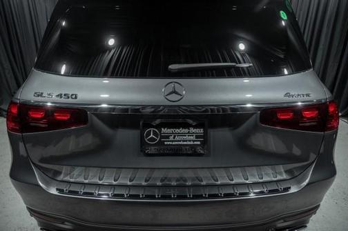 2025 Mercedes-Benz GLS 450 4MATIC