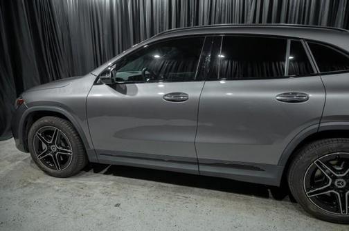 2022 Mercedes-Benz GLA 250 Base