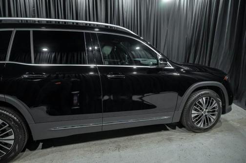 2025 Mercedes-Benz EQB 300 4MATIC