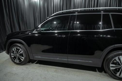 2025 Mercedes-Benz GLB 250 4MATIC