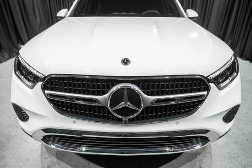 2025 Mercedes-Benz GLC 300 Base