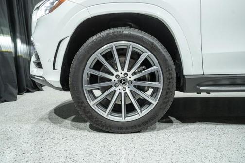 Polar White 2023 Mercedes-Benz GLS 450 4MATIC
