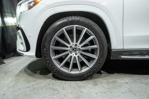 2024 Mercedes-Benz GLS 450 4MATIC