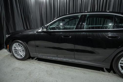 2024 BMW 530 i