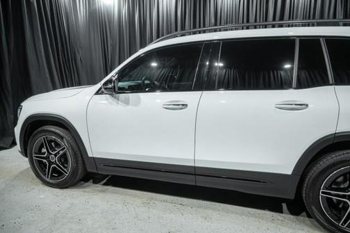 2026 Mercedes-Benz GLB 250 Base