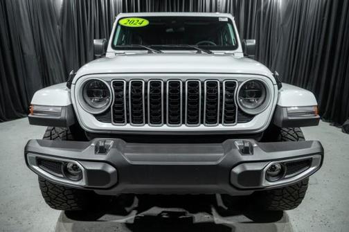 2024 Jeep Wrangler 4-Door Sahara 4x4