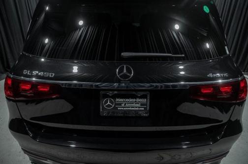 2026 Mercedes-Benz GLS 450 4MATIC