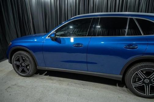 Starling Blue Metallic 2026 Mercedes-Benz GLC 300 Base