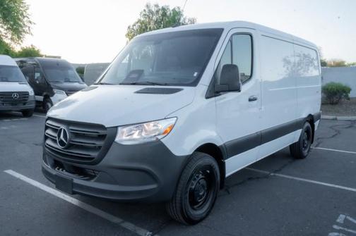2025 Mercedes-Benz Sprinter 2500 Standard Roof