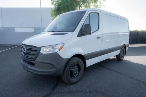 2025 Mercedes-Benz Sprinter 2500 Standard Roof
