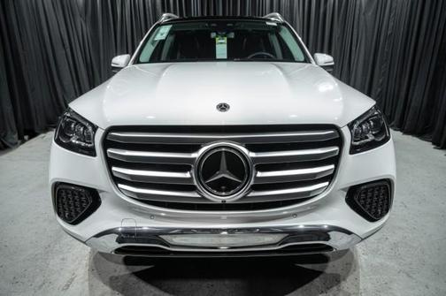 2025 Mercedes-Benz GLS 450 4MATIC