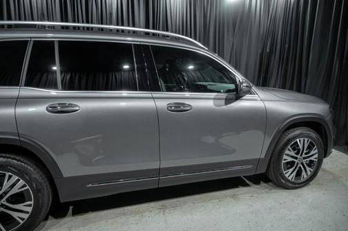 2025 Mercedes-Benz GLB 250 Base