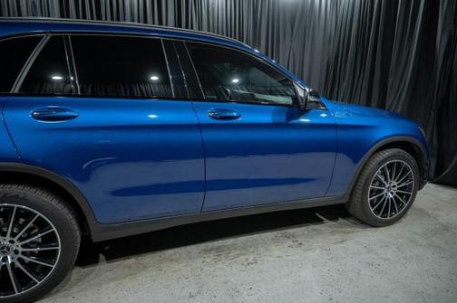 2022 Mercedes-Benz GLC 300 Base