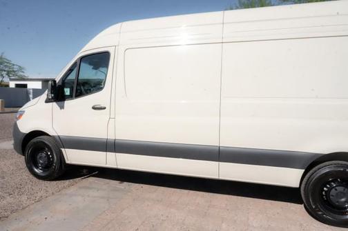 2026 Mercedes-Benz Sprinter 2500 High Roof