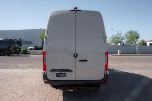 2026 Mercedes-Benz Sprinter 2500 High Roof