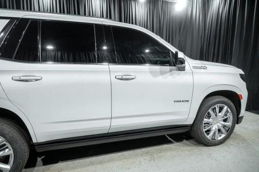 2023 Chevrolet Tahoe 4WD High Country