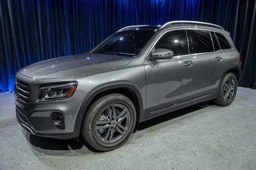 Mountain Grey Metallic 2026 Mercedes-Benz GLB 250 4MATIC