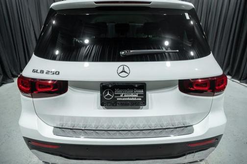 2022 Mercedes-Benz GLB 250 Base