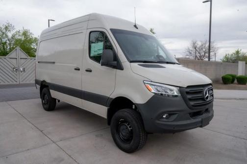 2025 Mercedes-Benz Sprinter 2500 Standard Roof
