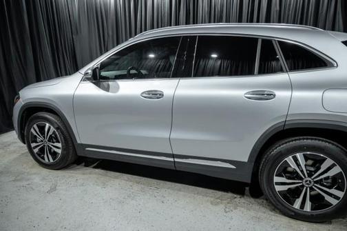 2025 Mercedes-Benz GLA 250 4MATIC