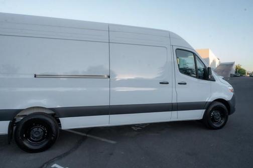 2025 Mercedes-Benz Sprinter 2500 High Roof