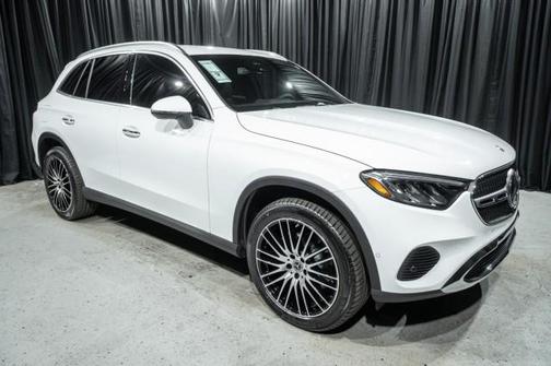 2025 Mercedes-Benz GLC 300 Base