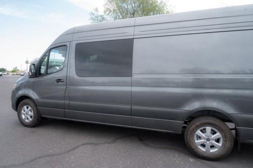 2025 Mercedes-Benz Sprinter 2500 High Roof