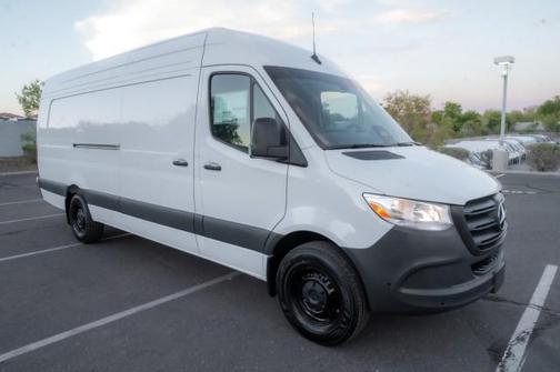 2025 Mercedes-Benz Sprinter 2500 High Roof