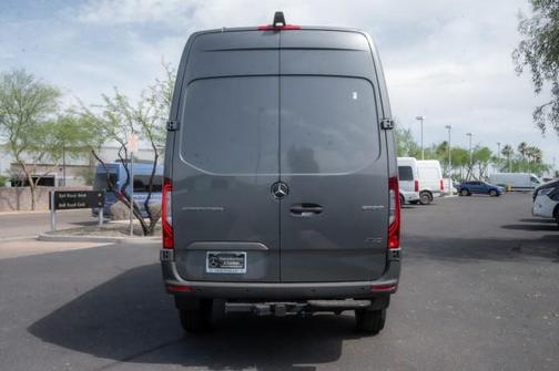 2025 Mercedes-Benz Sprinter 2500 Standard Roof