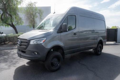 2025 Mercedes-Benz Sprinter 2500 Standard Roof