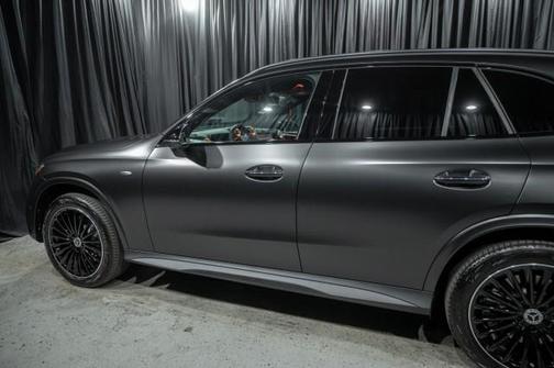 2025 Mercedes-Benz GLC 350e Base