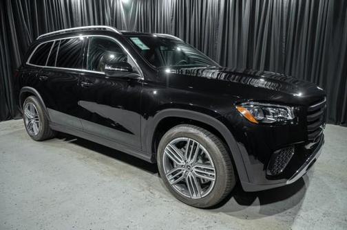 2026 Mercedes-Benz GLS 450 4MATIC