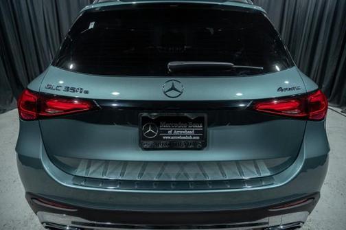2025 Mercedes-Benz GLC 350e Base
