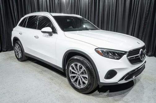 2025 Mercedes-Benz GLC 300 4MATIC