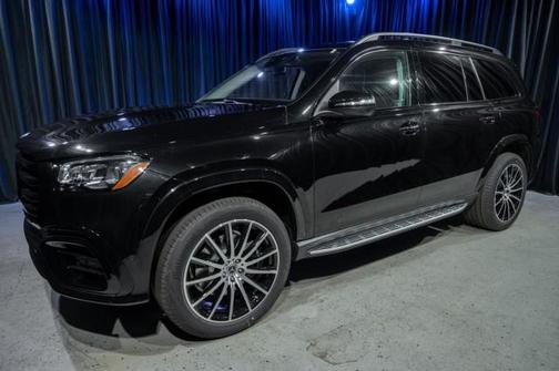 2026 Mercedes-Benz GLS 450 4MATIC