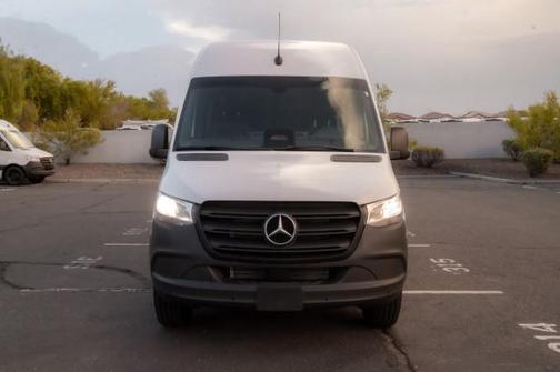 2025 Mercedes-Benz Sprinter 2500 High Roof