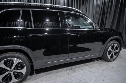 2025 Mercedes-Benz GLB 250 Base