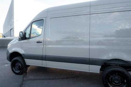 2025 Mercedes-Benz Sprinter 2500 High Roof