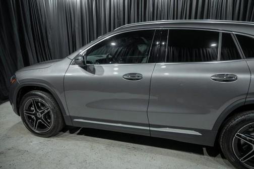2026 Mercedes-Benz GLA 250 4MATIC