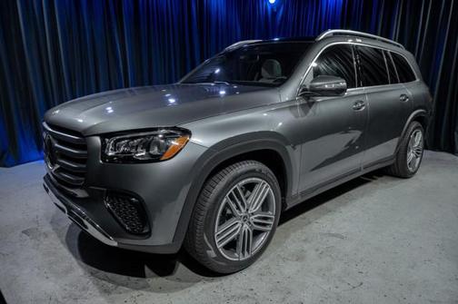 2025 Mercedes-Benz GLS 450 4MATIC