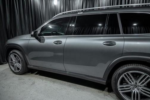 2025 Mercedes-Benz GLS 450 4MATIC
