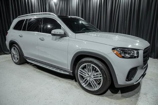 2026 Mercedes-Benz GLS 450 4MATIC