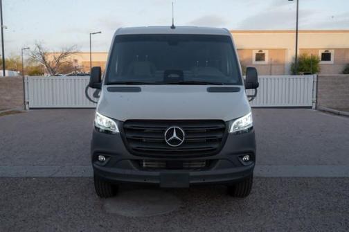 2025 Mercedes-Benz Sprinter 2500 Standard Roof